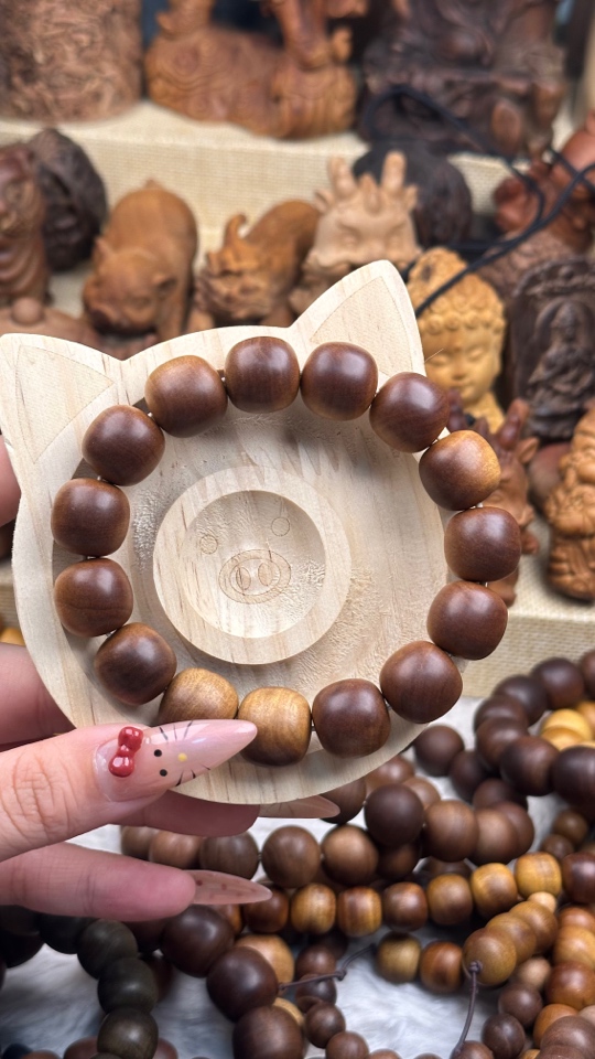 印度正区迈索尔老山檀15，16老形单圈