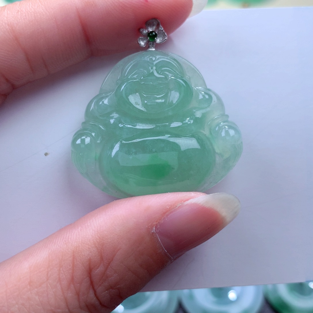 翡翠吊坠(不含链)18K金镶嵌