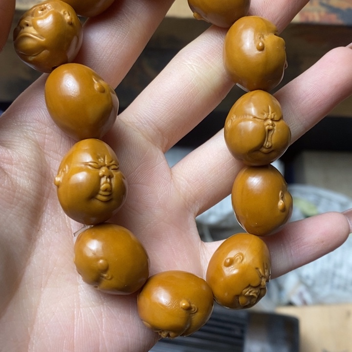 用***味香榧木如图所示所拍即所得