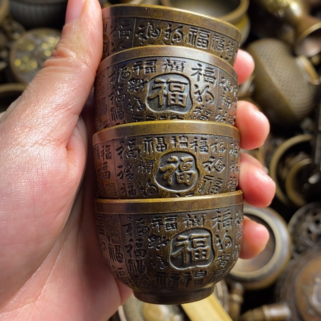 精美铜器做工精良