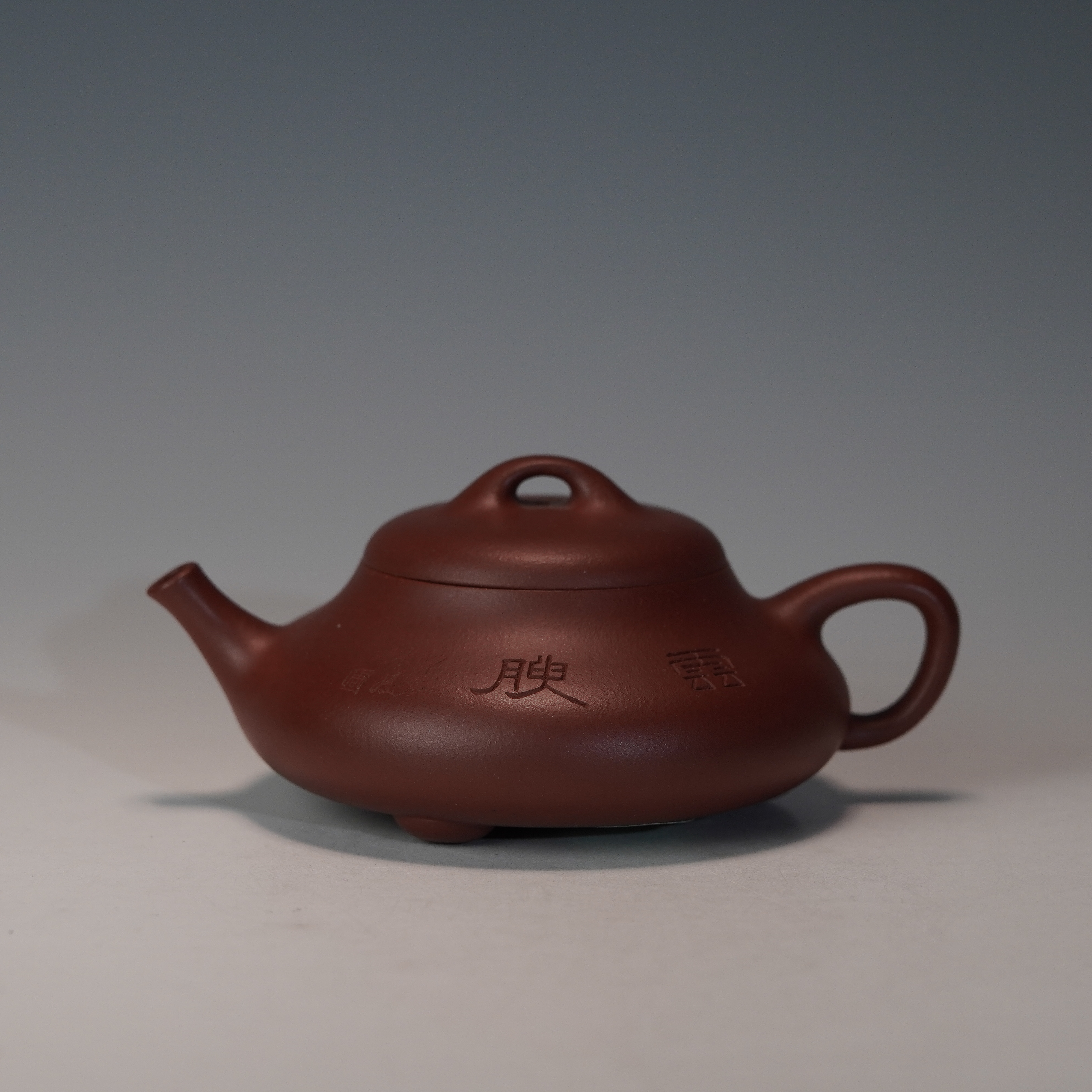 lot.22039 王凯丽 红皮龙隐瓢壶 160cc