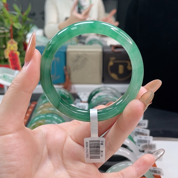 石英质玉手镯未镶嵌天然A货非洲翠手镯
