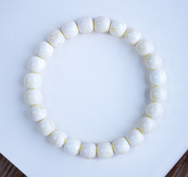 9x8.5mm俄料精品瓷白老型蜜蜡手串 10.43克 精工高桩 蜡质瓷实