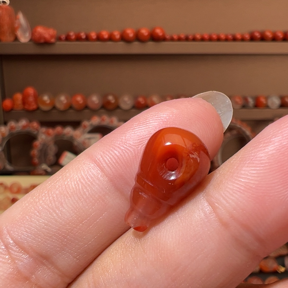 未镶嵌川料南红玛瑙对孔卡9咪三通