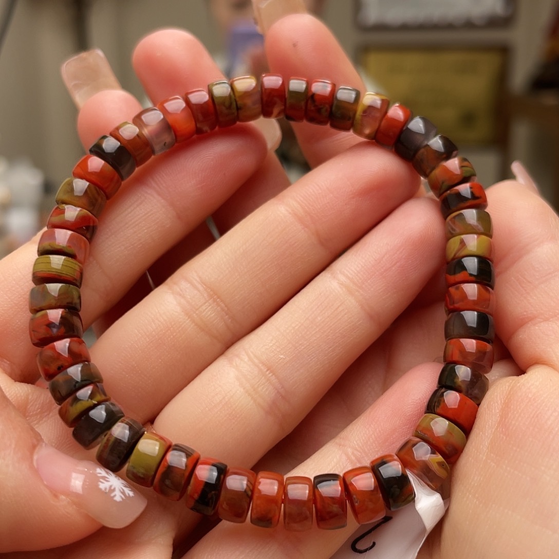 南红玛瑙手链未镶嵌