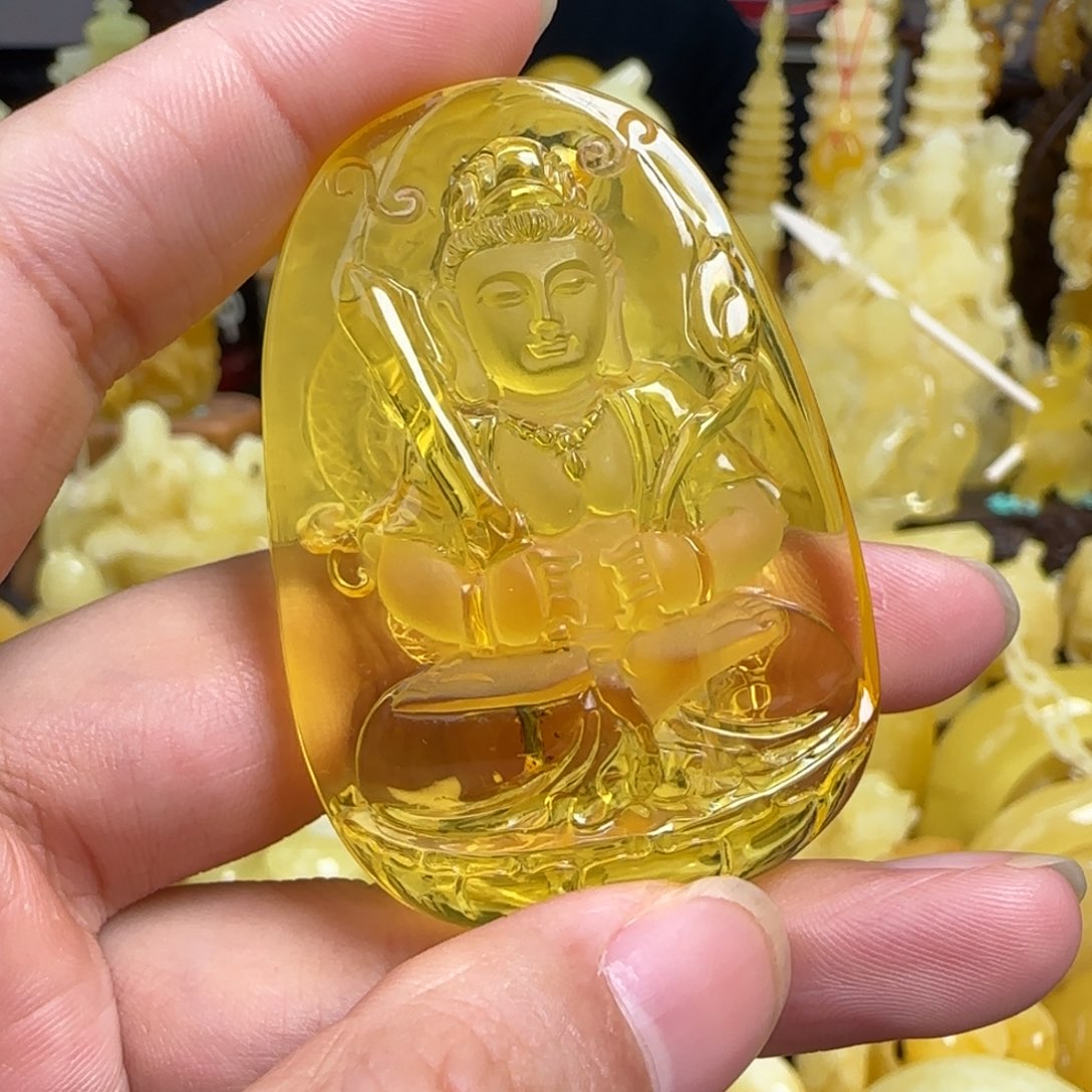 蜜蜡未镶嵌珠宝奇石