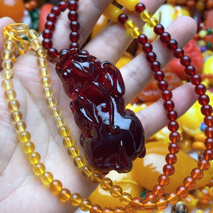 树脂制品16号貔貅毛衣链