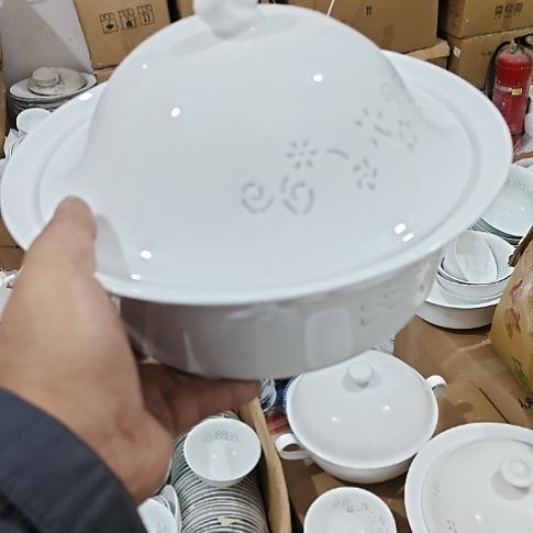 瓷玲珑七彩煲一个盖子不是七彩的微瑕疵