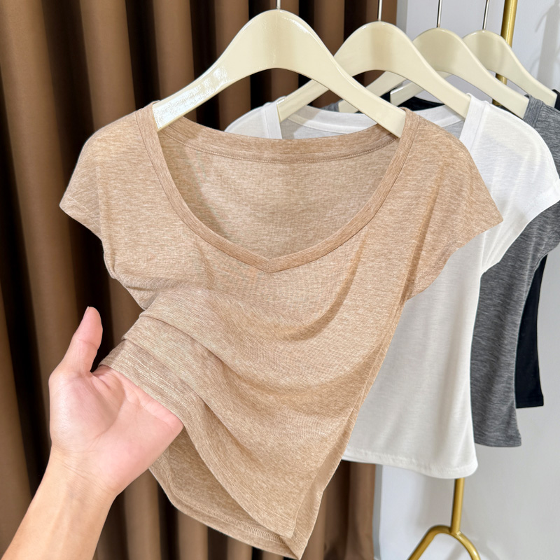 【郝晴专属】短款气质V领针织插肩t恤大领口打底衫冰丝面膜短袖上衣