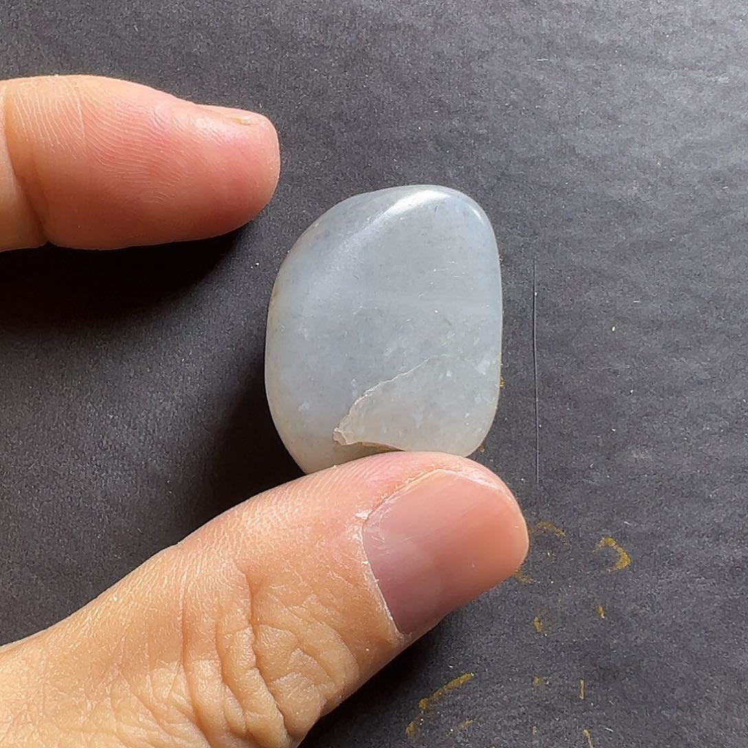 和田玉吊坠未镶嵌和田玉