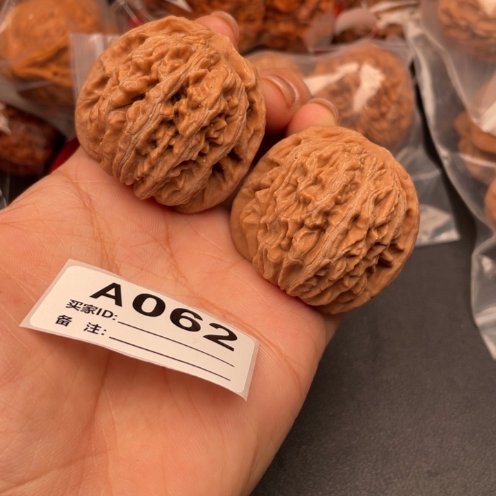 吊坠文玩核桃核桃