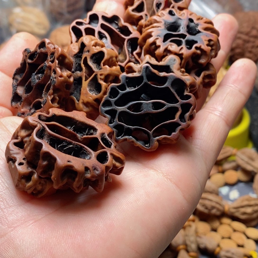 文玩核桃吊坠核桃95