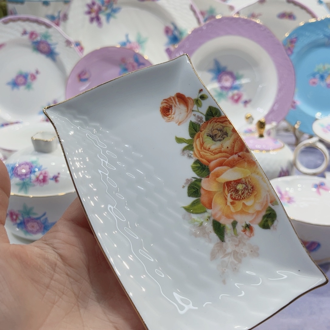 骨瓷6寸。。。。。。qqqq