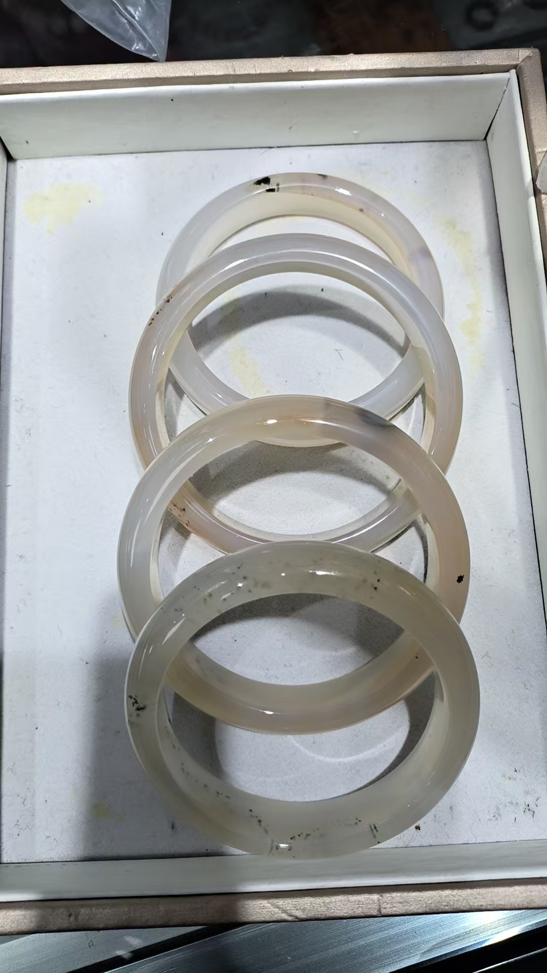 （玉姐珠宝）【闪购】白冰玛瑙手镯-多样性只发一件