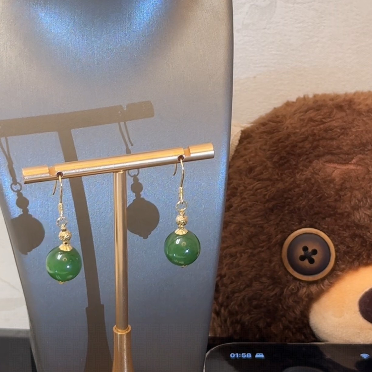 壹屿珠宝     121188  和田玉典藏级耳环