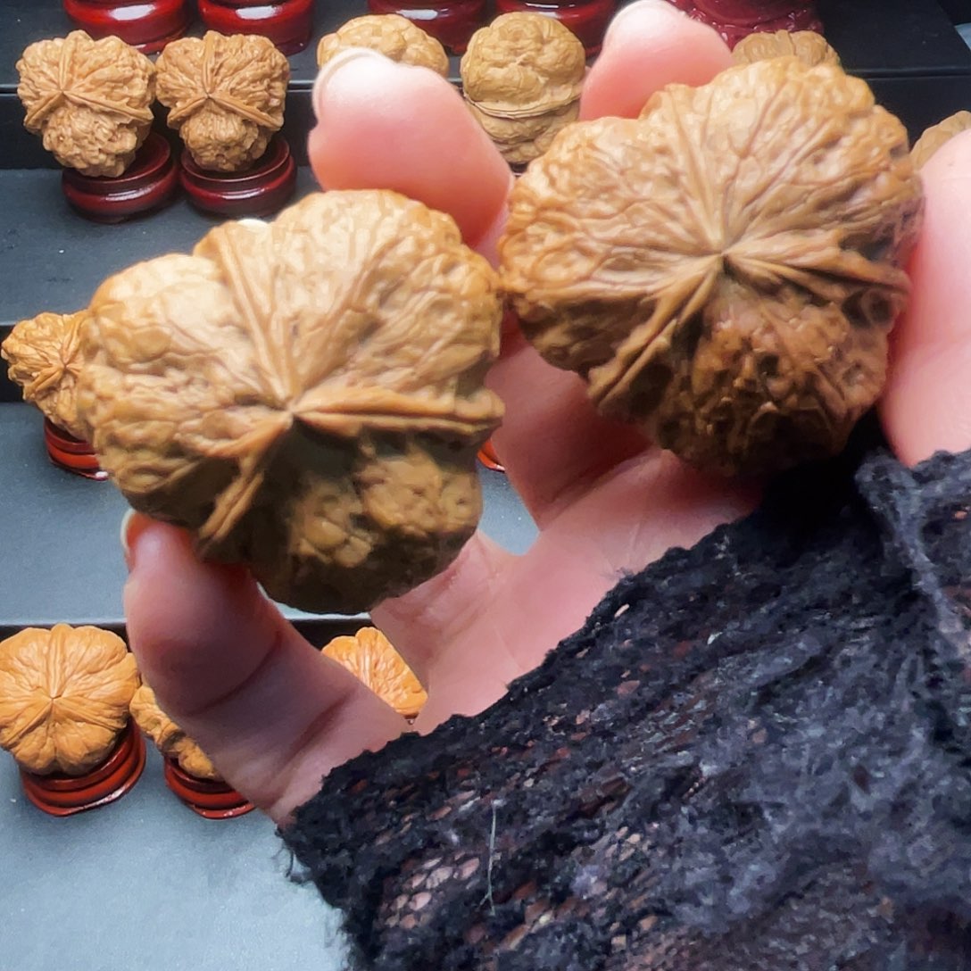 文玩核桃吊坠三棱……正奔