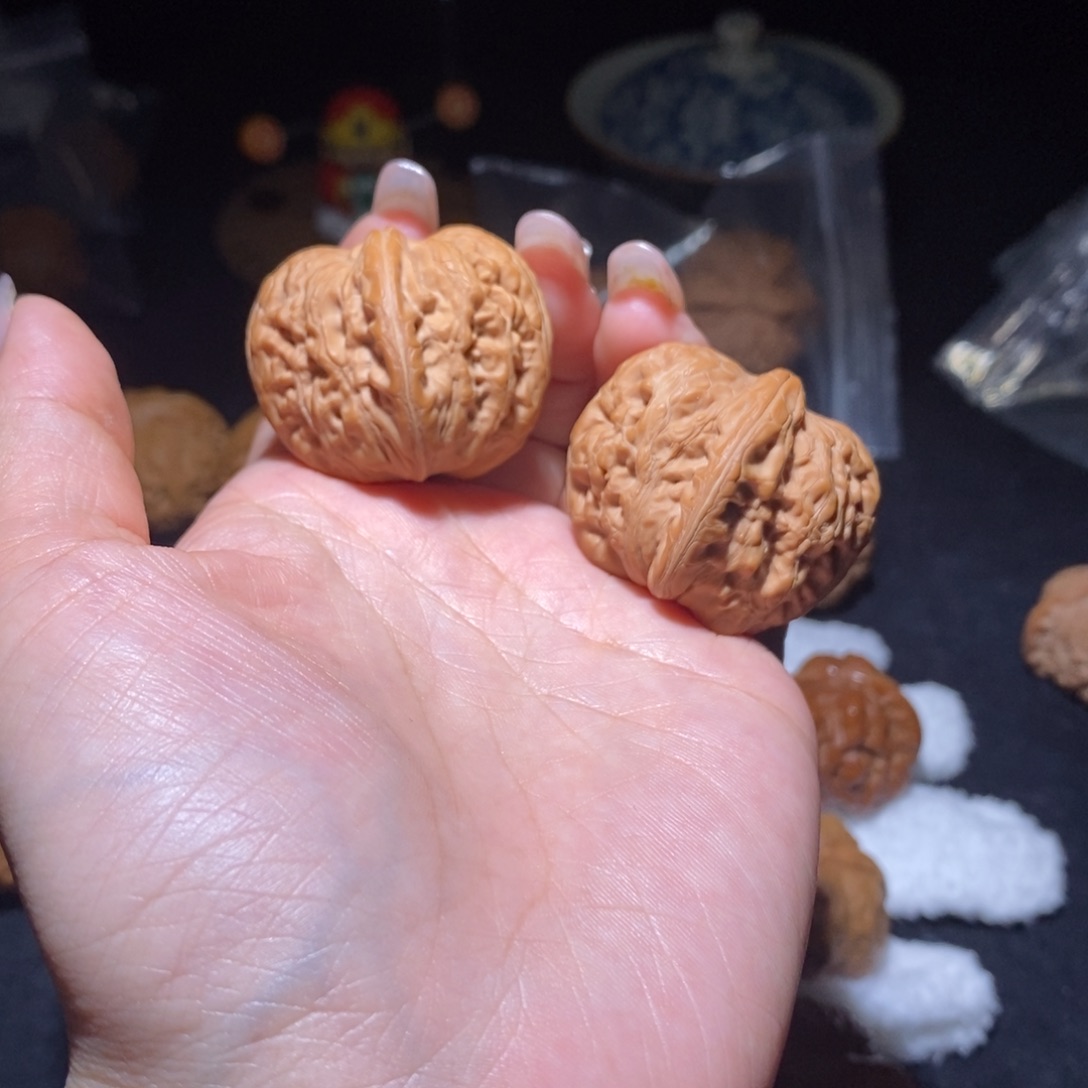 文玩核桃吊坠元宝38