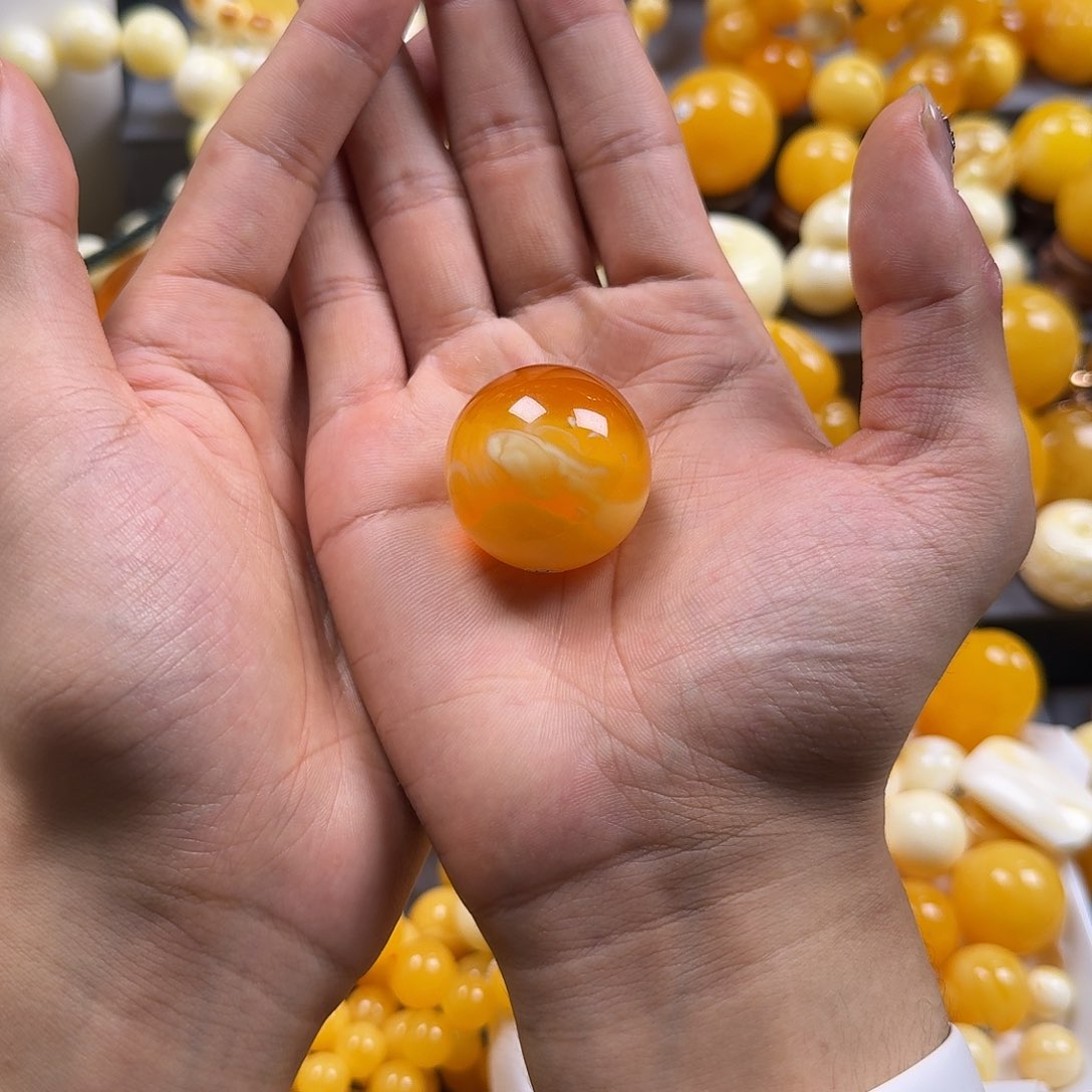 琥珀珠宝奇石未镶嵌32mm