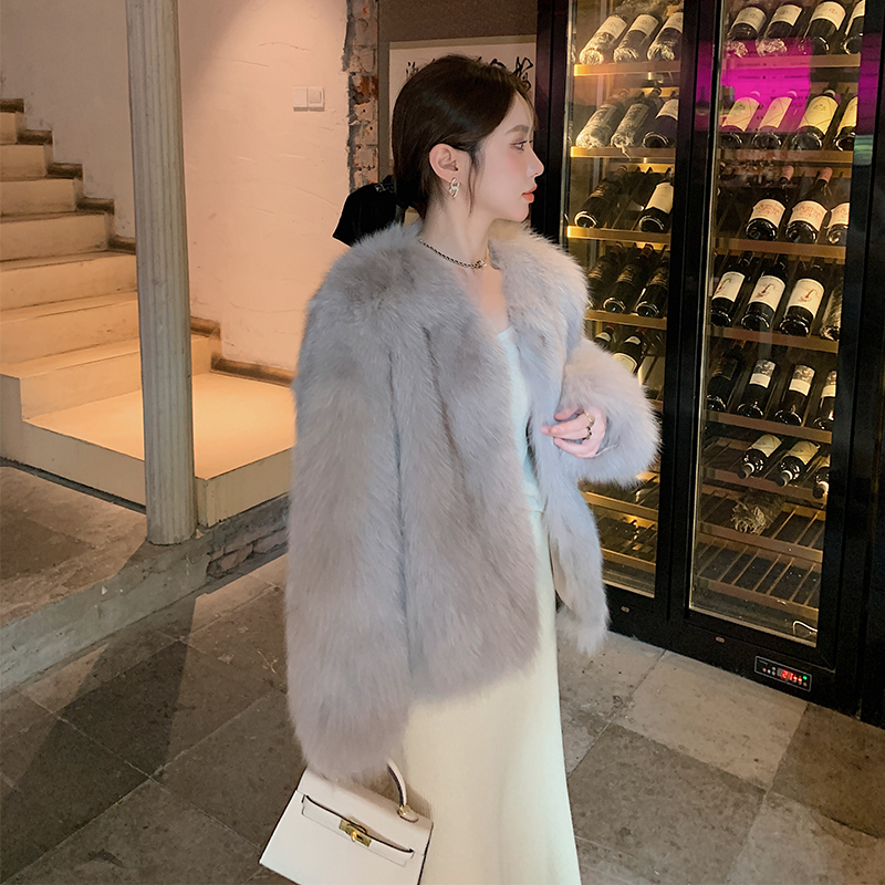 UPFURS狐狸毛皮草外套女短款腹毛年轻款显瘦2025冬季新款23034