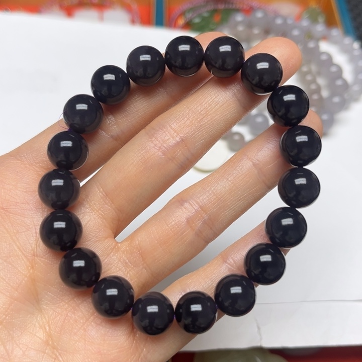 和田玉手串未镶嵌卡10