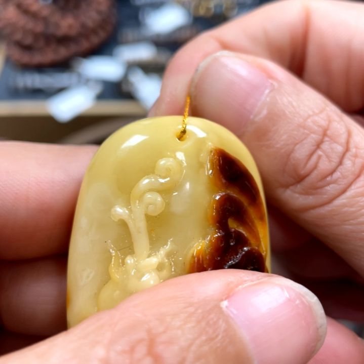 蜜蜡颈饰未镶嵌蜜蜡