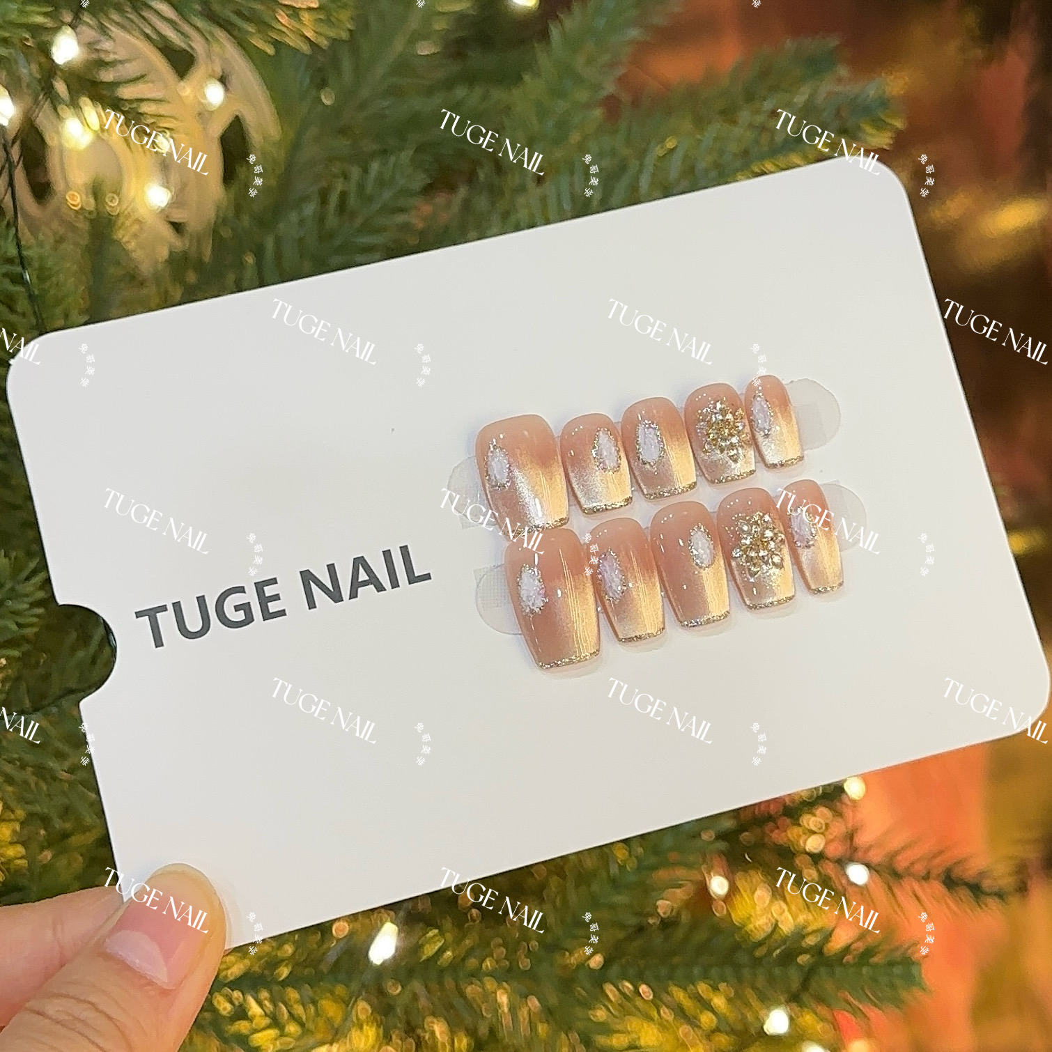 TugeNail“白皮诗"秋冬显白法式美甲建构显瘦雪花穿戴甲笑笑专属