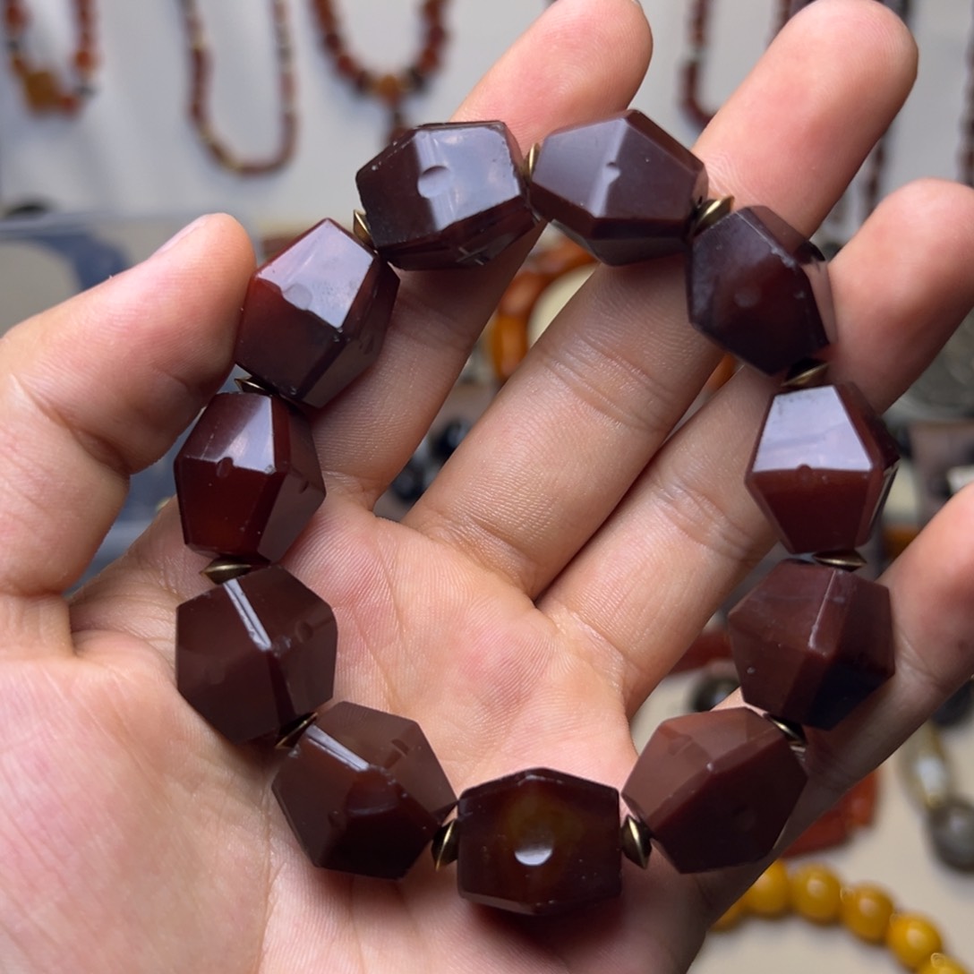 玛瑙/玉髓颈饰合金