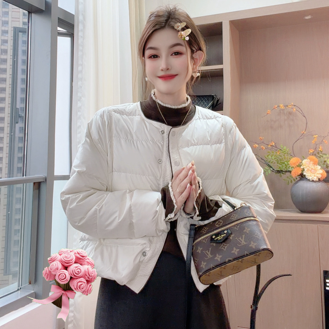 容容定制单排扣圆领保暖休闲风短款轻奢风时尚显瘦小个子百搭1105