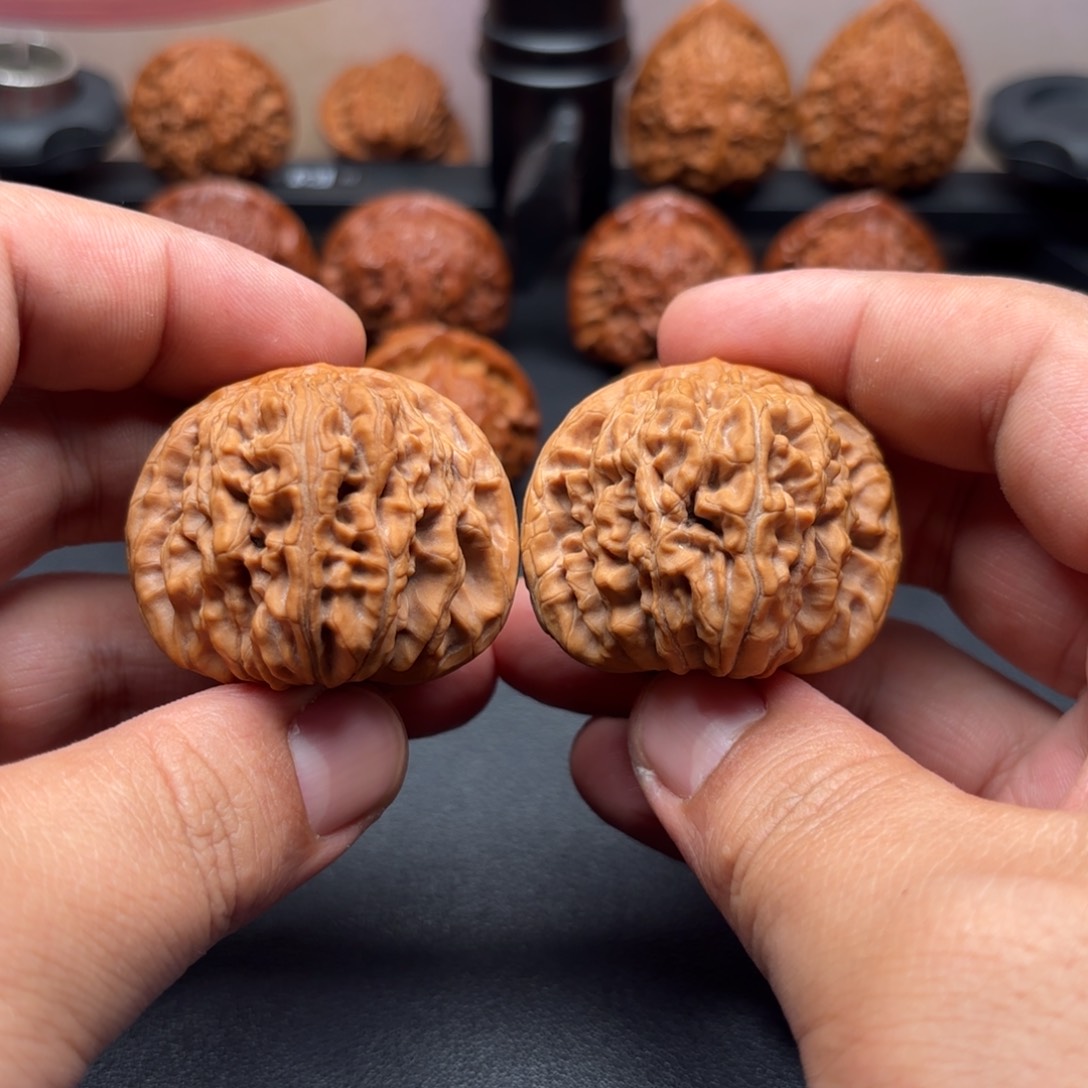 文玩核桃吊坠四座楼