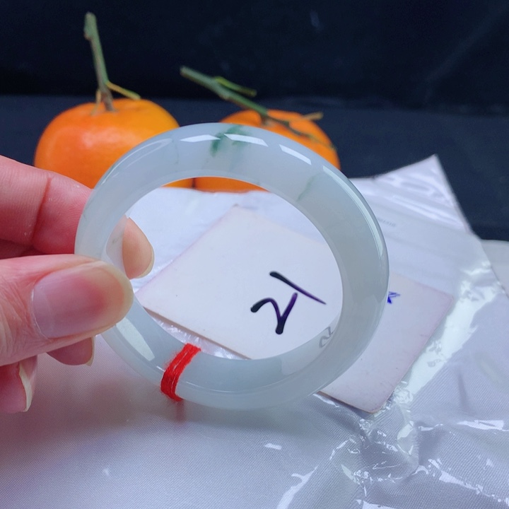 翡翠手镯未镶嵌51515151