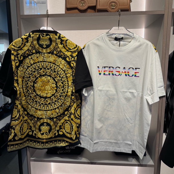 未使用 VERSACE/范思哲 国内现货/男士巴洛克风格短袖印花（偏大）