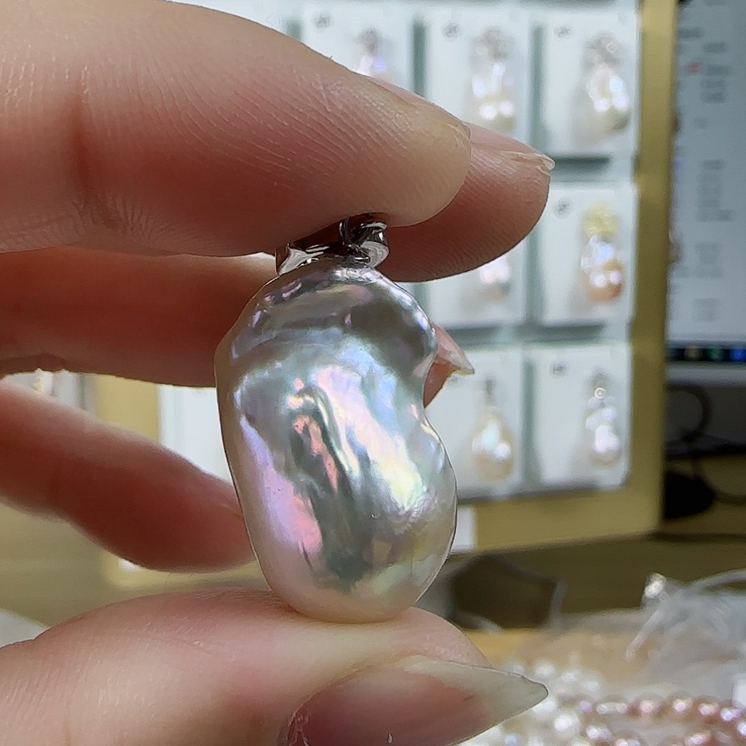 淡水珍珠吊坠（特价有瑕）银S925镶嵌