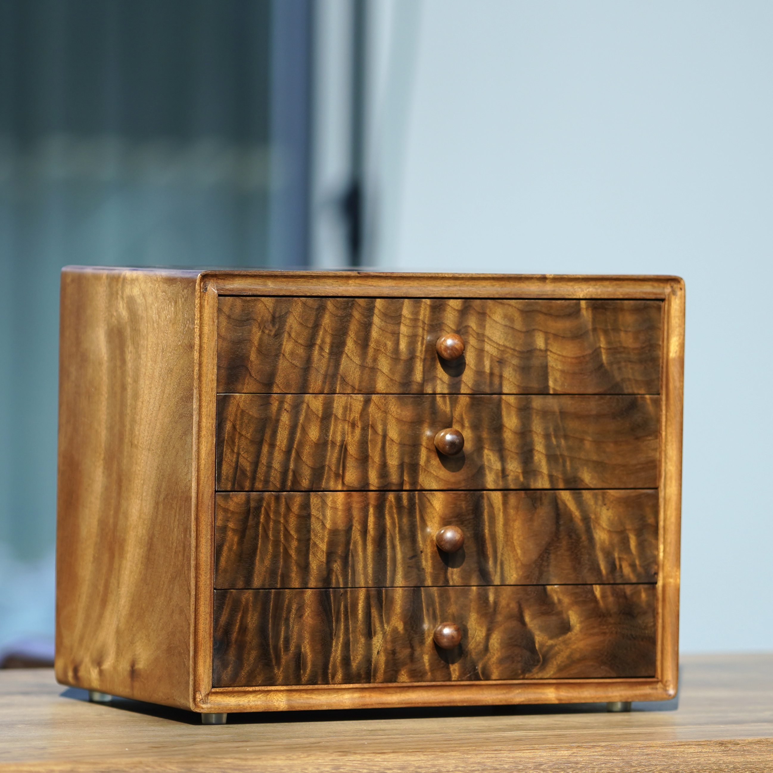 金丝楠独板满云彩纹精工四层收纳首饰盒