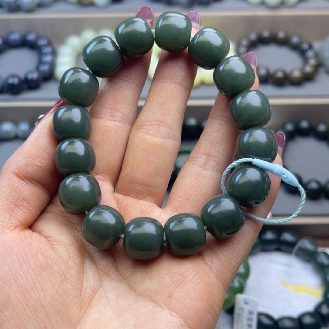 和田玉手链未镶嵌