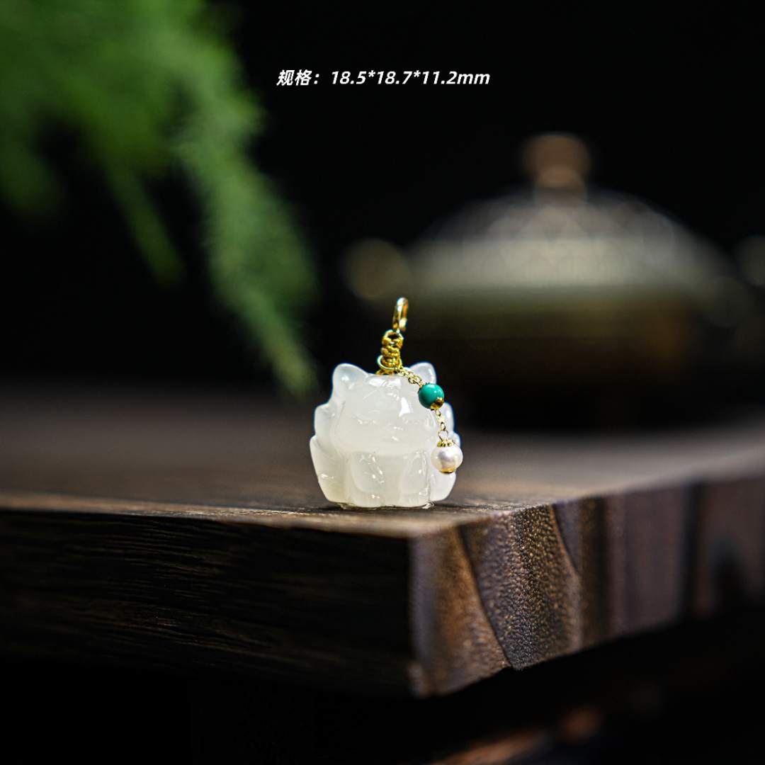 「乖九」和田玉凤九吊坠