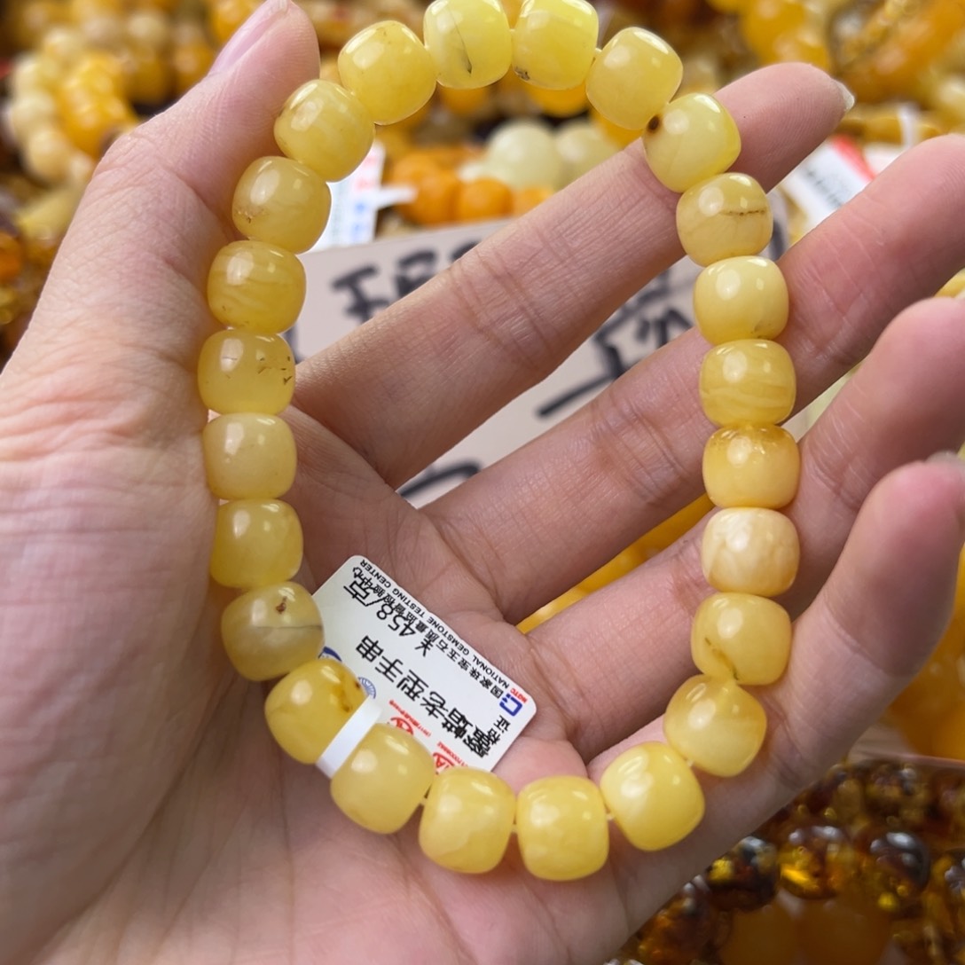 琥珀珠宝奇石未镶嵌