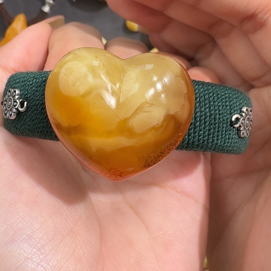 ****澈琥珀未镶嵌裸石我