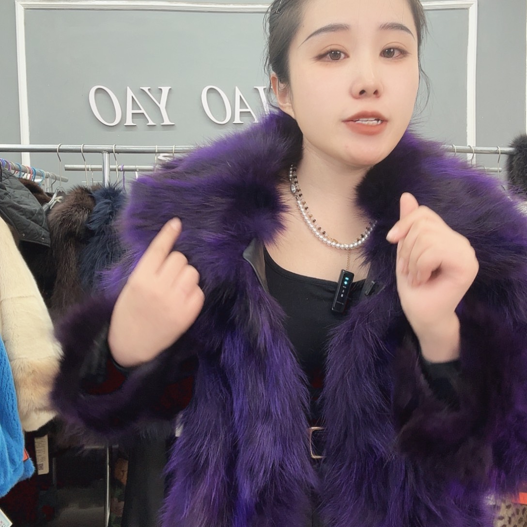 姚小妖家高端皮草