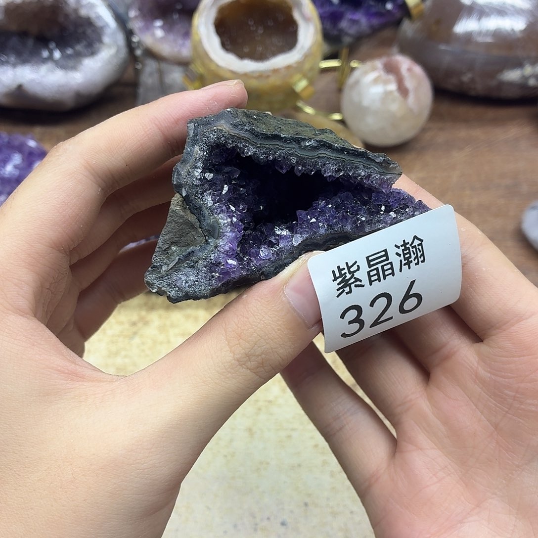 大型摆件（非配饰）未镶嵌水晶