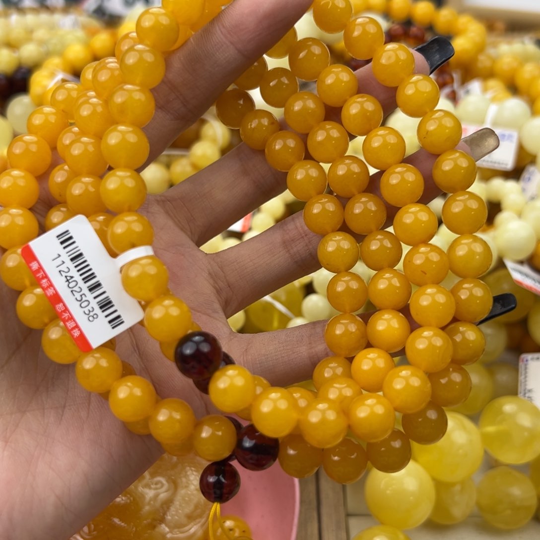 琥珀珠宝奇石未镶嵌