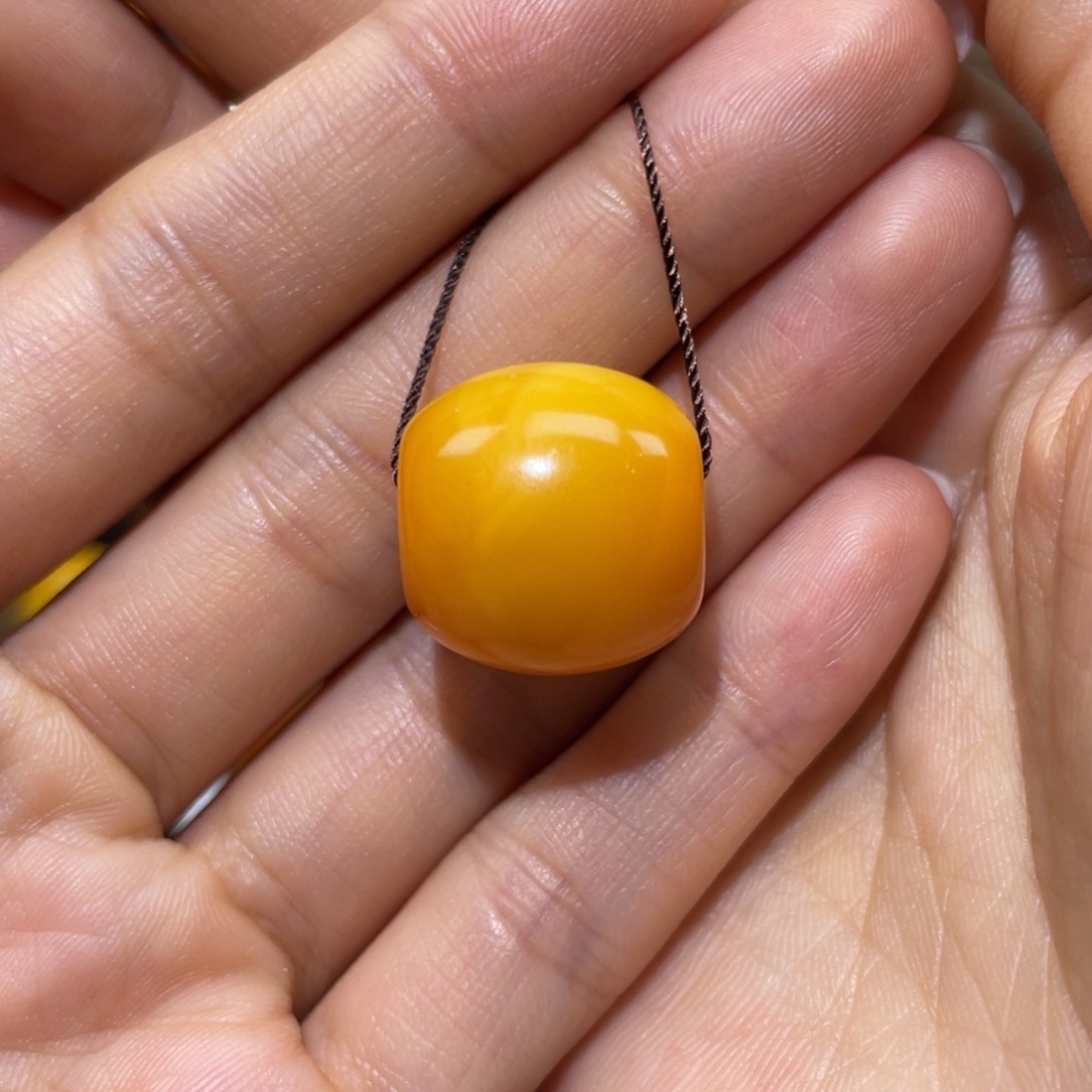 【闪购商品】琥珀裸石未镶嵌珠子