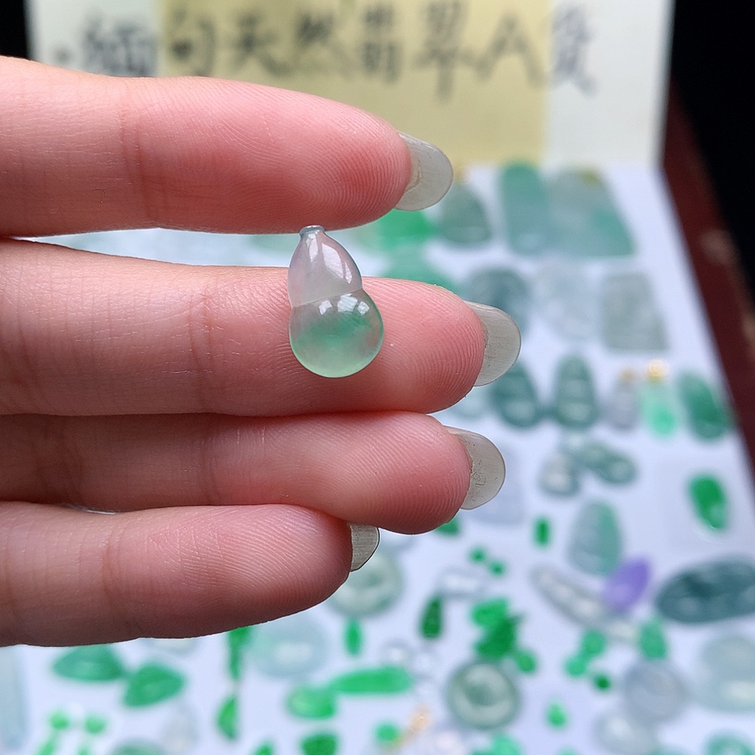 翡翠裸石缅甸天然A货翡翠冰种