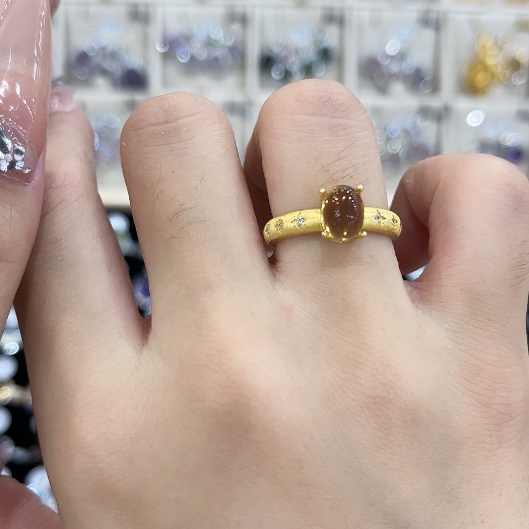暴***菜银S925镶嵌黄晶戒指