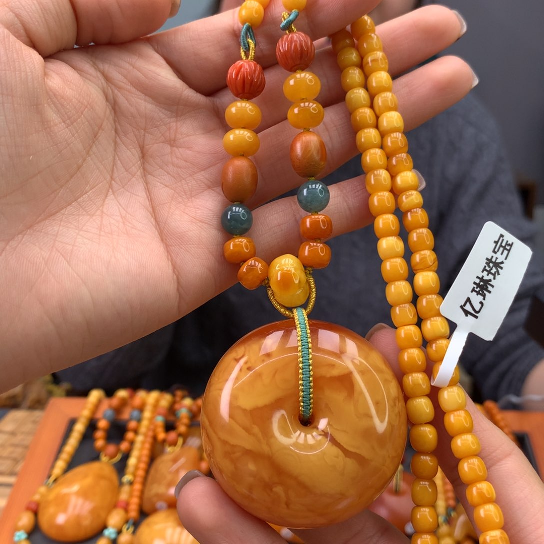 蜜蜡颈饰未镶嵌天然