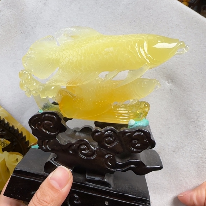 蜜蜡珠宝奇石未镶嵌