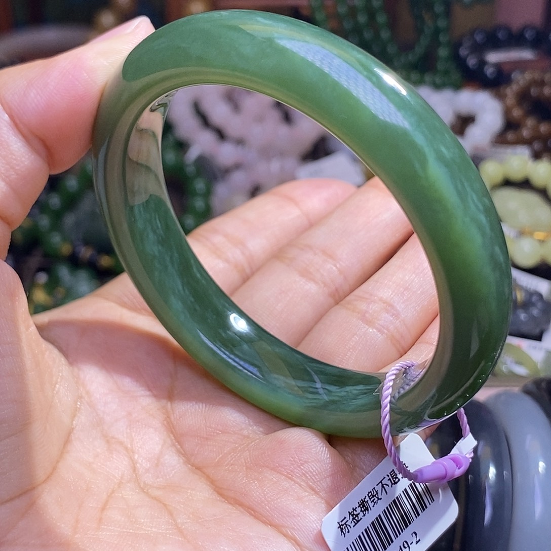 和田玉未镶嵌颈饰毕业级老矿料碧玉猫眼手镯56