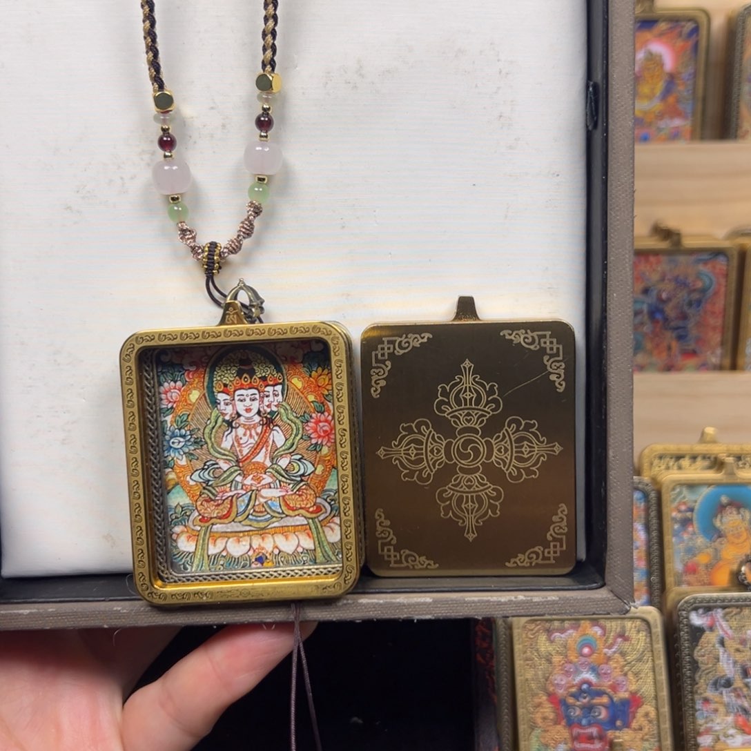 吊坠大日如来单面钛钢唐卡