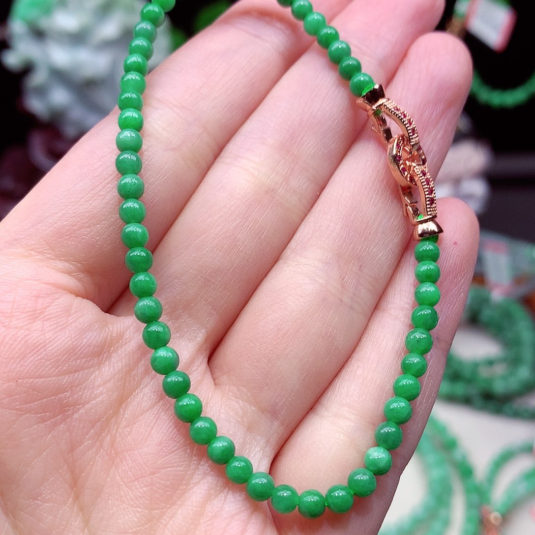 翡翠未镶嵌手链翡翠