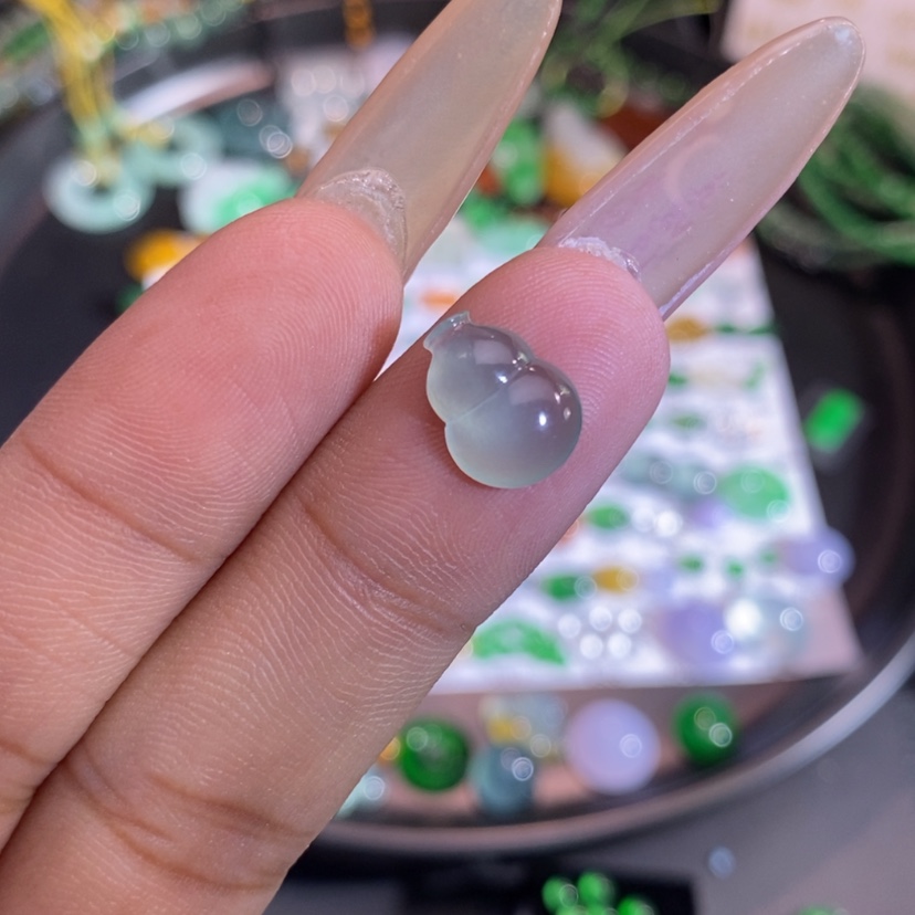 【闪购商品】翡翠挂件未镶嵌葫芦
