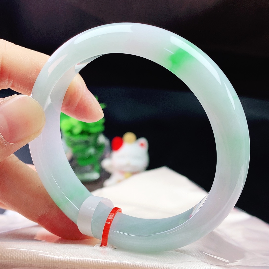 未镶嵌手镯翡翠56圈